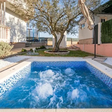 Villa Gojka Villa *